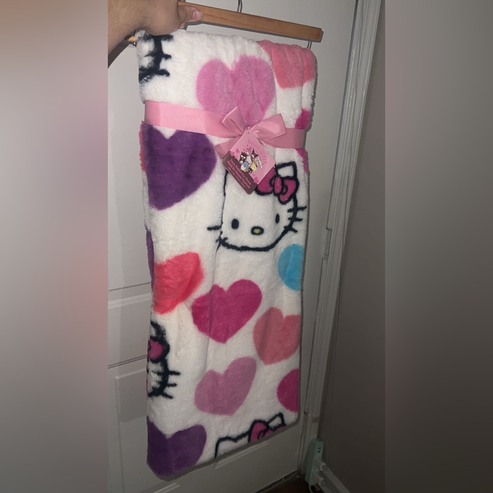 Hello Kitty Pink and Purple Heart Blanket